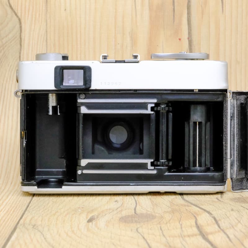 【整備品】レア　KONICA C35 コニカ シルバーカウンター　珍品
