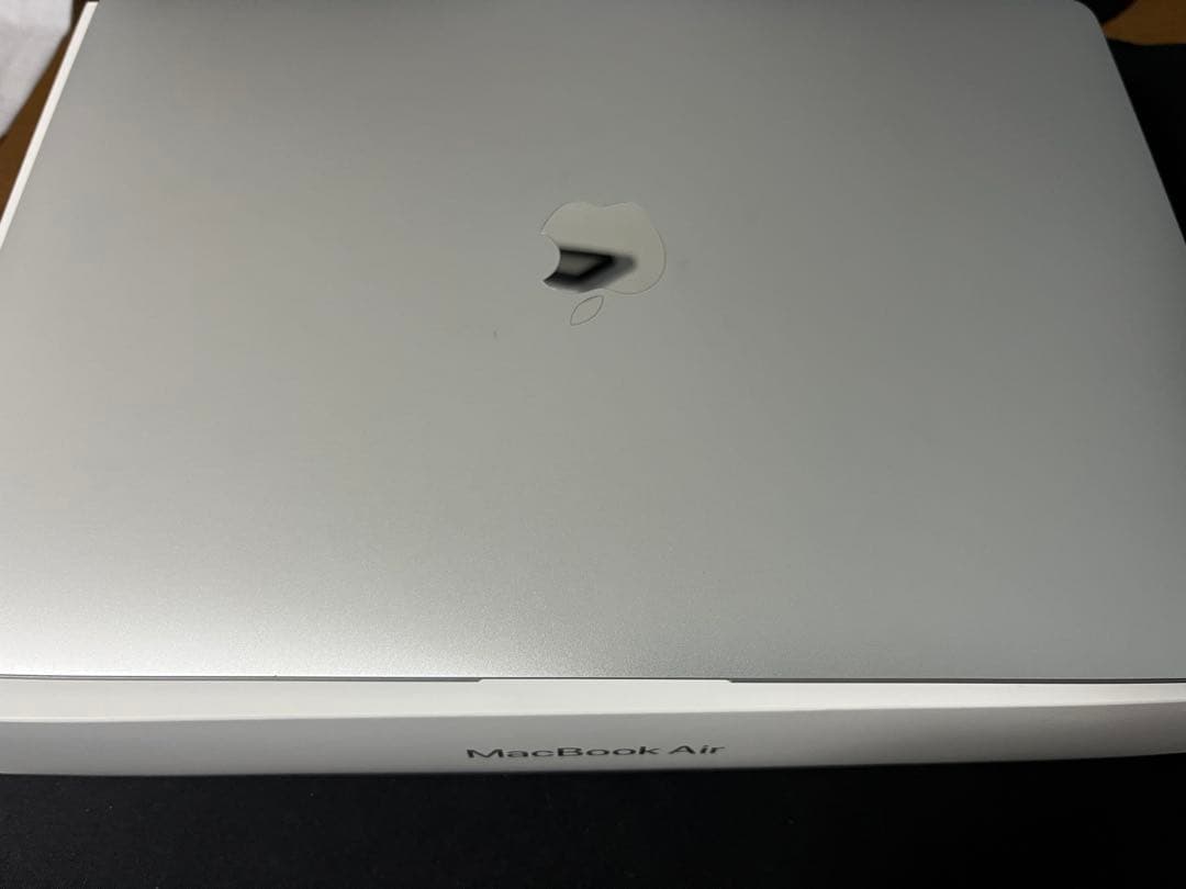 Apple MacBook Air M1 2020 シルバー　13インチ