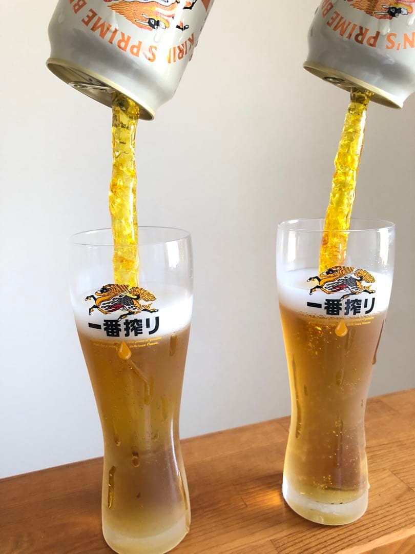 akijude　持ち上げビール　麒麟一番搾り　スーパードライ