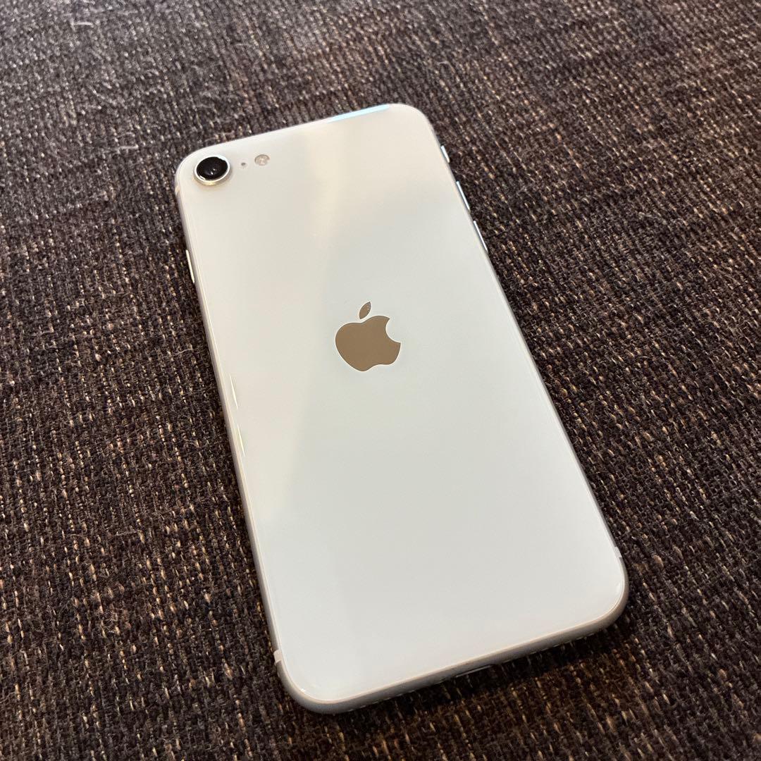 iPhone SE 第2世代　ホワイト SIMフリー　本体