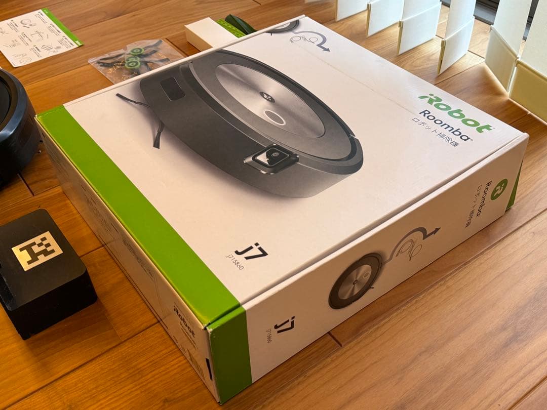 ！値下げ！【美品/箱付き】ロボット掃除機 ルンバ j7 j715860