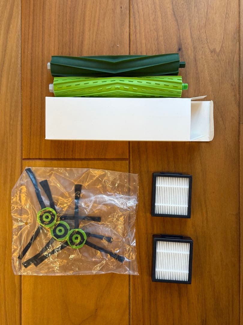 ！値下げ！【美品/箱付き】ロボット掃除機 ルンバ j7 j715860