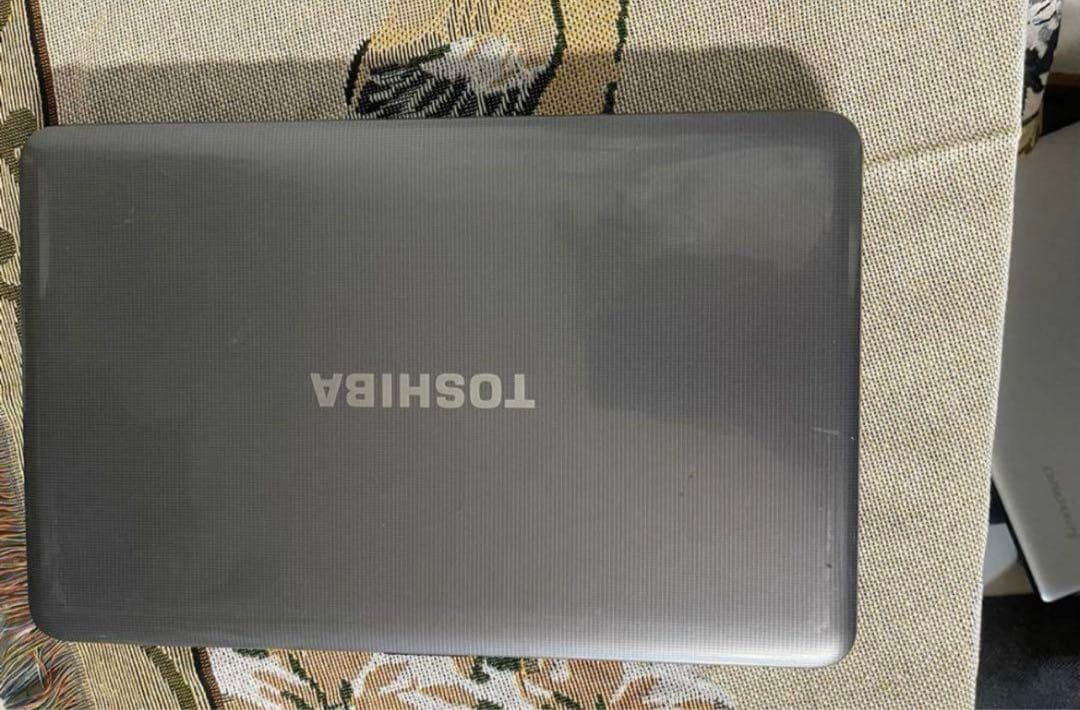 東芝パソコンノ-ト第3世代i3✨■Office■4GB Windows11