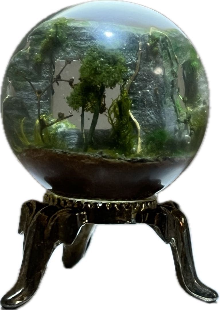レジン作品　風景　廃墟　しぃさん作品　コレクション整理品　カット面あり球体