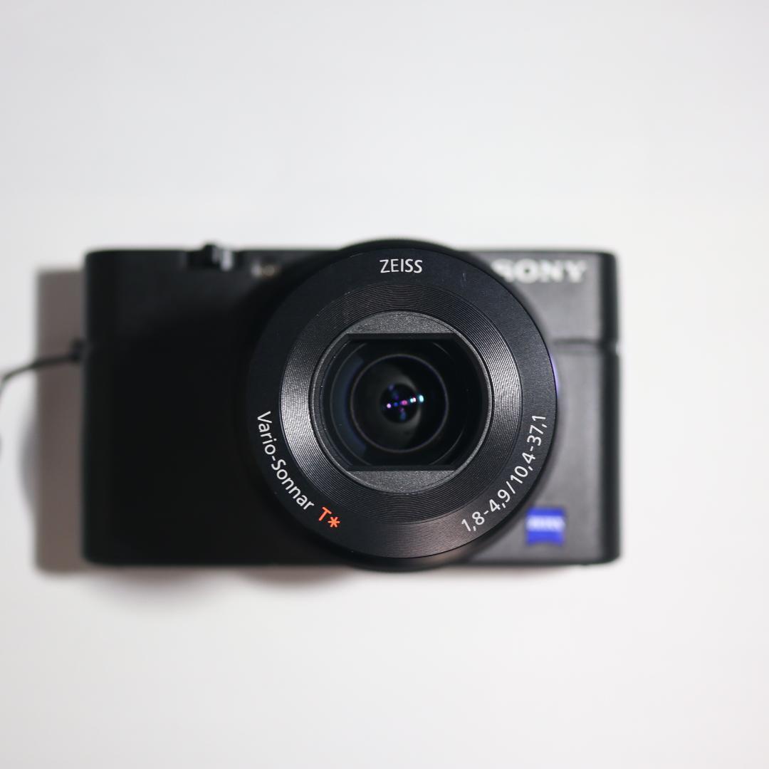 SONY DSC-RX100 初代コンパクトデジタルカメラ ZEISSレンズ付き