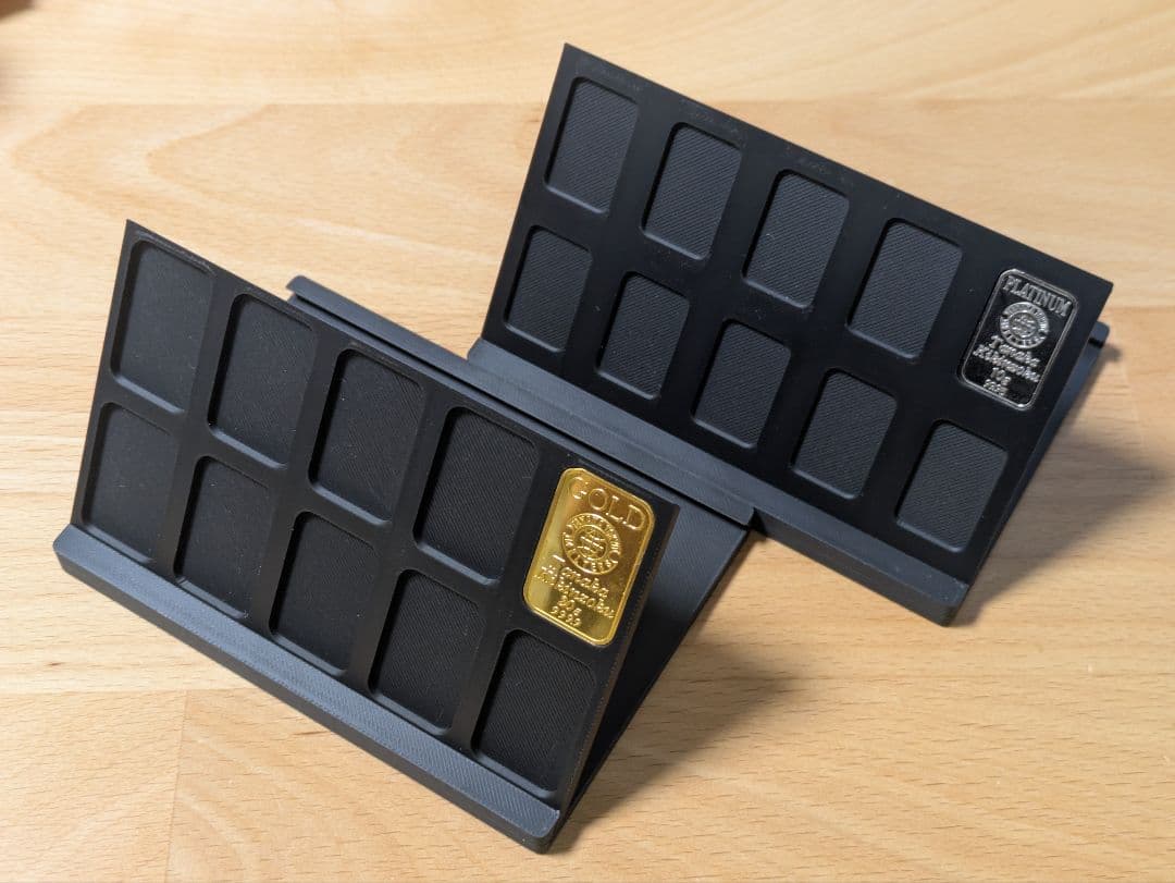 ミッキートンプソン　インゴットケーススタンド(011)