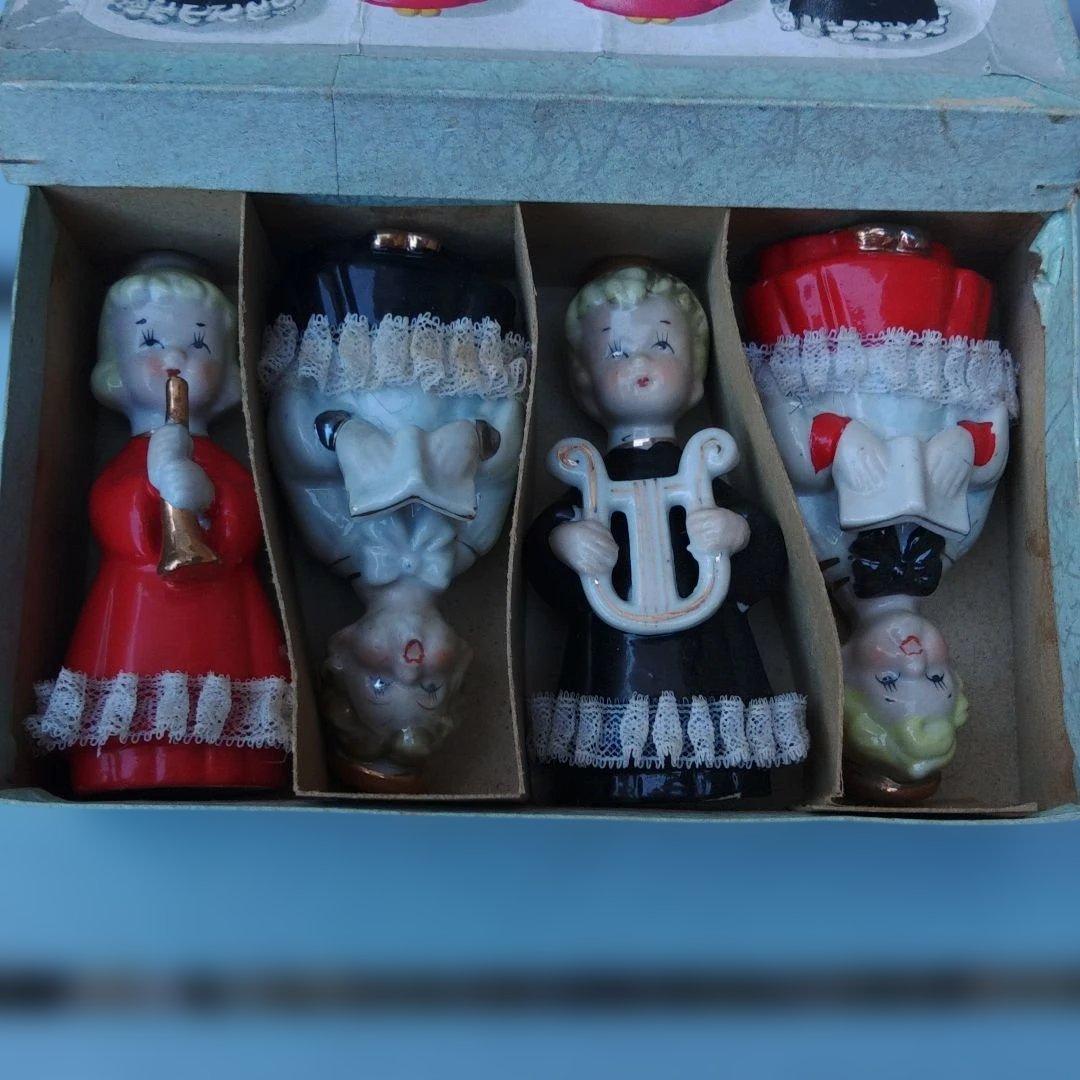 磁器人形　聖歌隊　アンティーク玩具