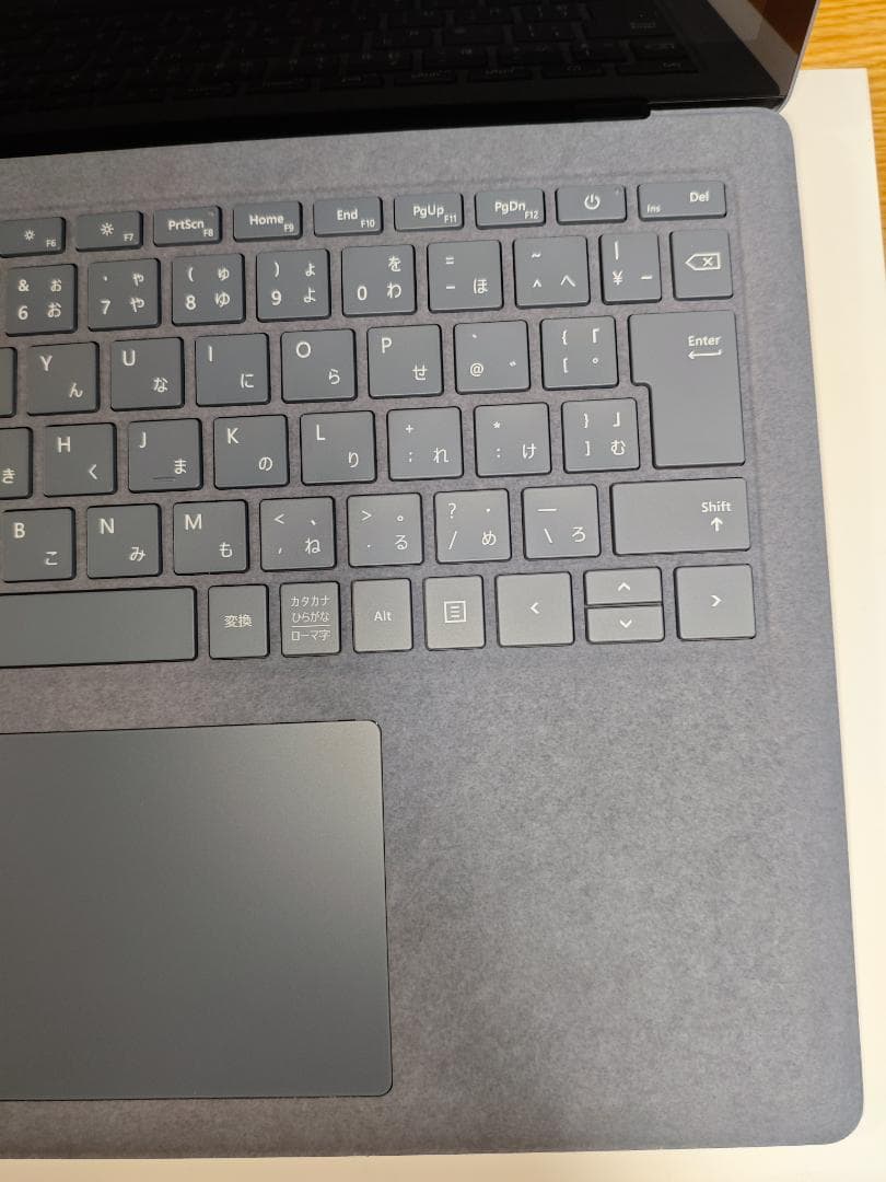 Surface Laptop 4 展示品