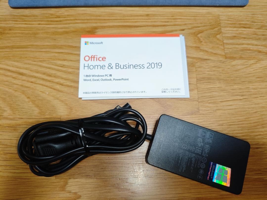 Surface Laptop 4 展示品