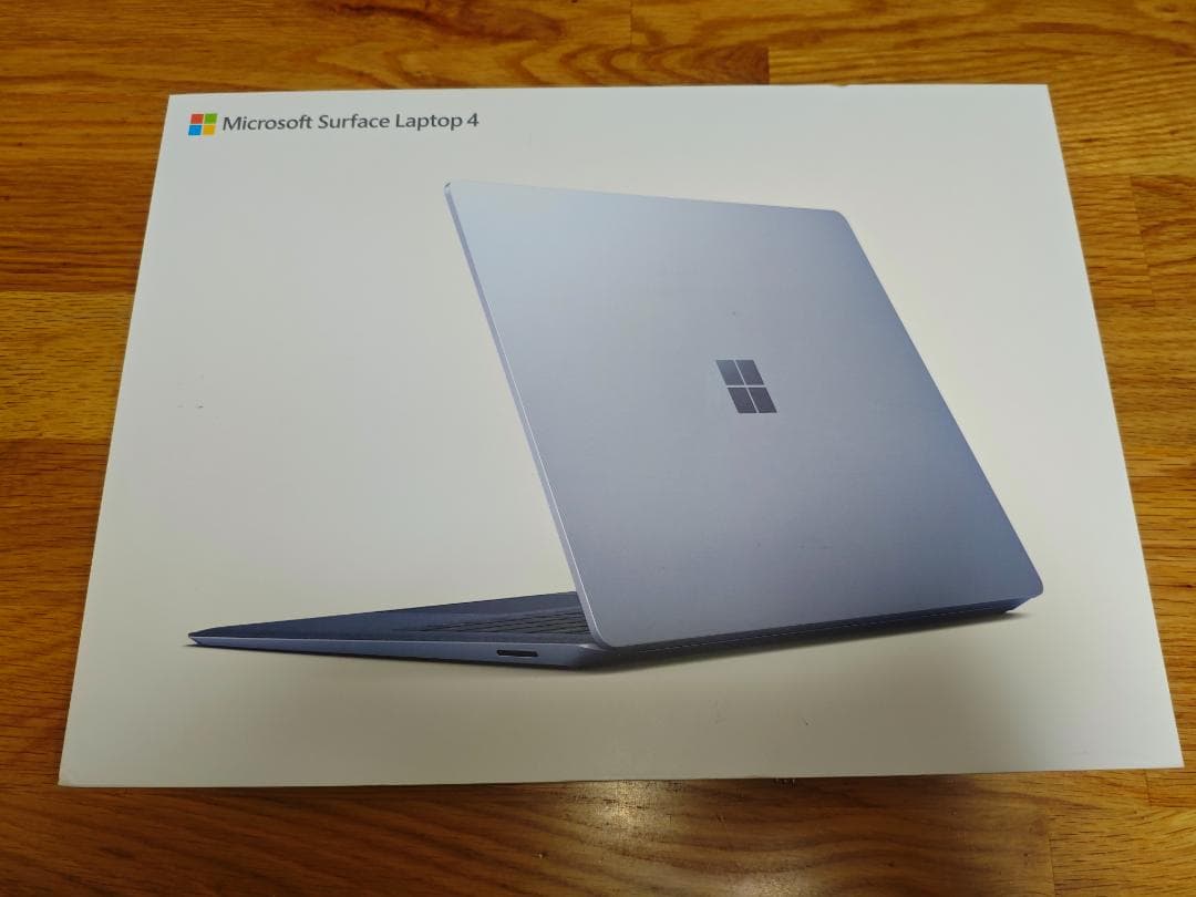 Surface Laptop 4 展示品