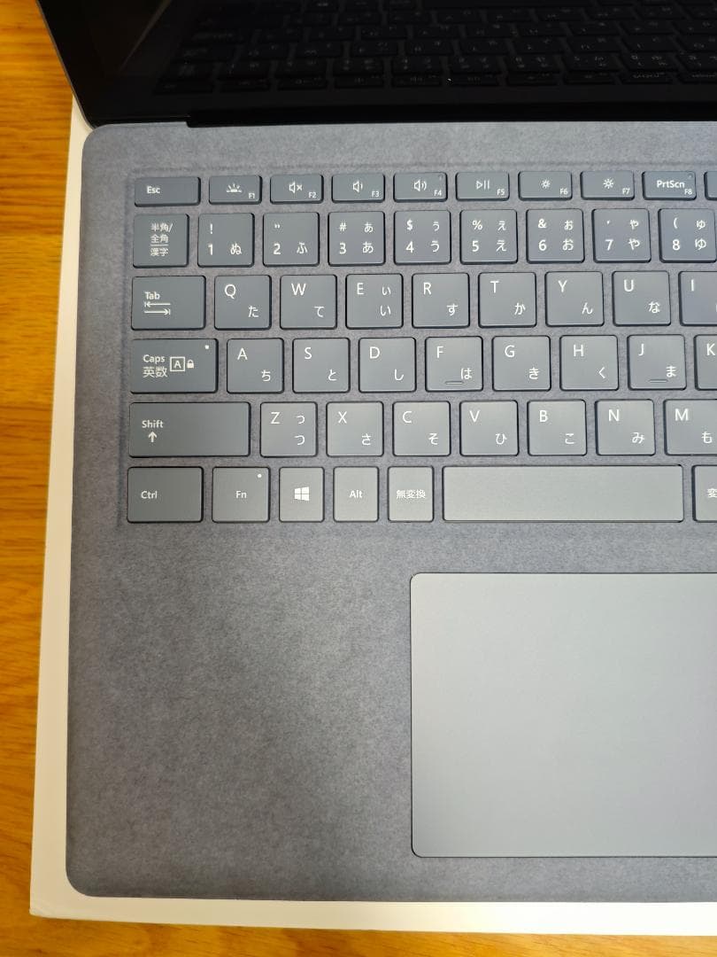 Surface Laptop 4 展示品