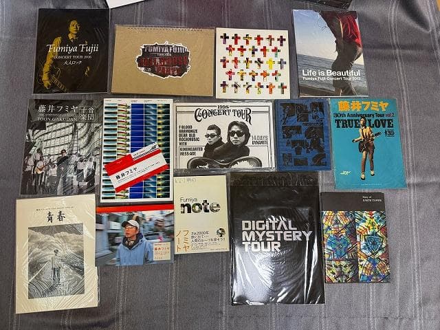 藤井フミヤ　ツアーパンフ等関連書籍16冊