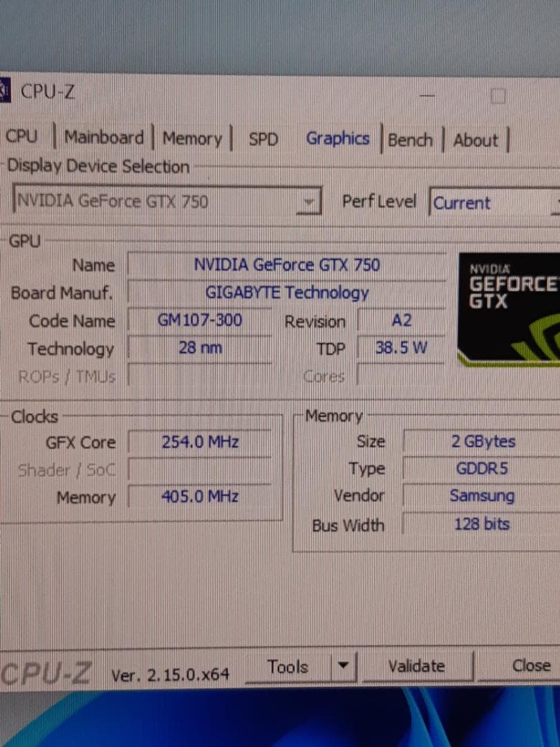 自作PC　i5 8500・8GB・SSD256GB・GTX750・Win11