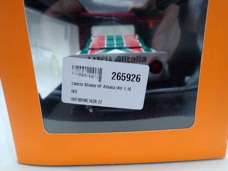 1/18ミニカー ixoランチア・ストラトス HF　イクソ