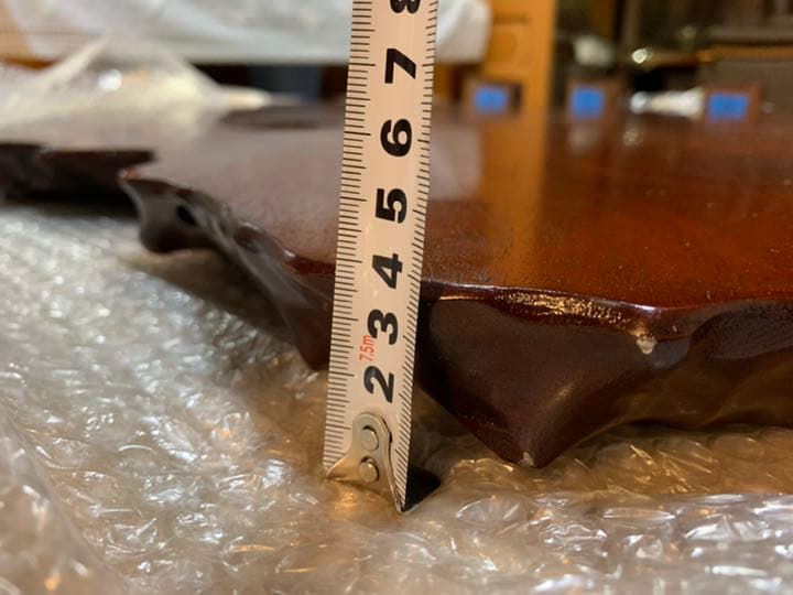 【天然木】一枚板のテーブル（おそらくけやき）