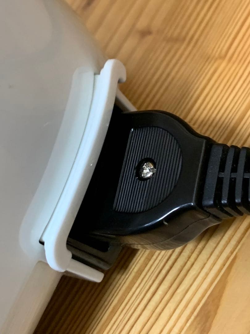 TIGER タイガーマイコン炊飯ジャー　一升　ホワイト　22年製