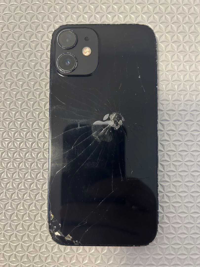 iPhone 12 mini ブラック 64GB