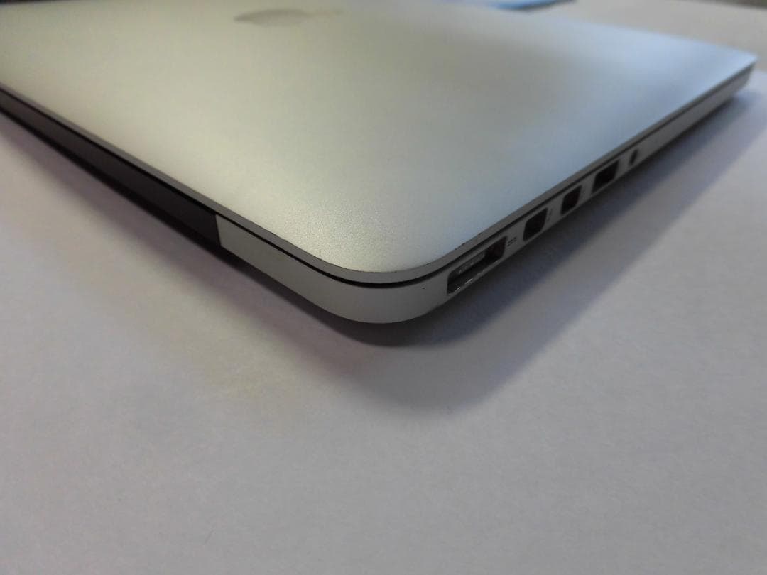 MacBook本体 MacBook Pro (Retina,13-inch,Mid 2014)