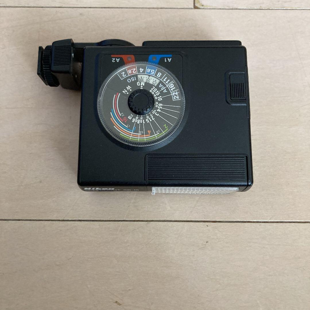 NikonFE/レンズ35〜105㎜・ドライブMD12/S・ライトSB15ほか