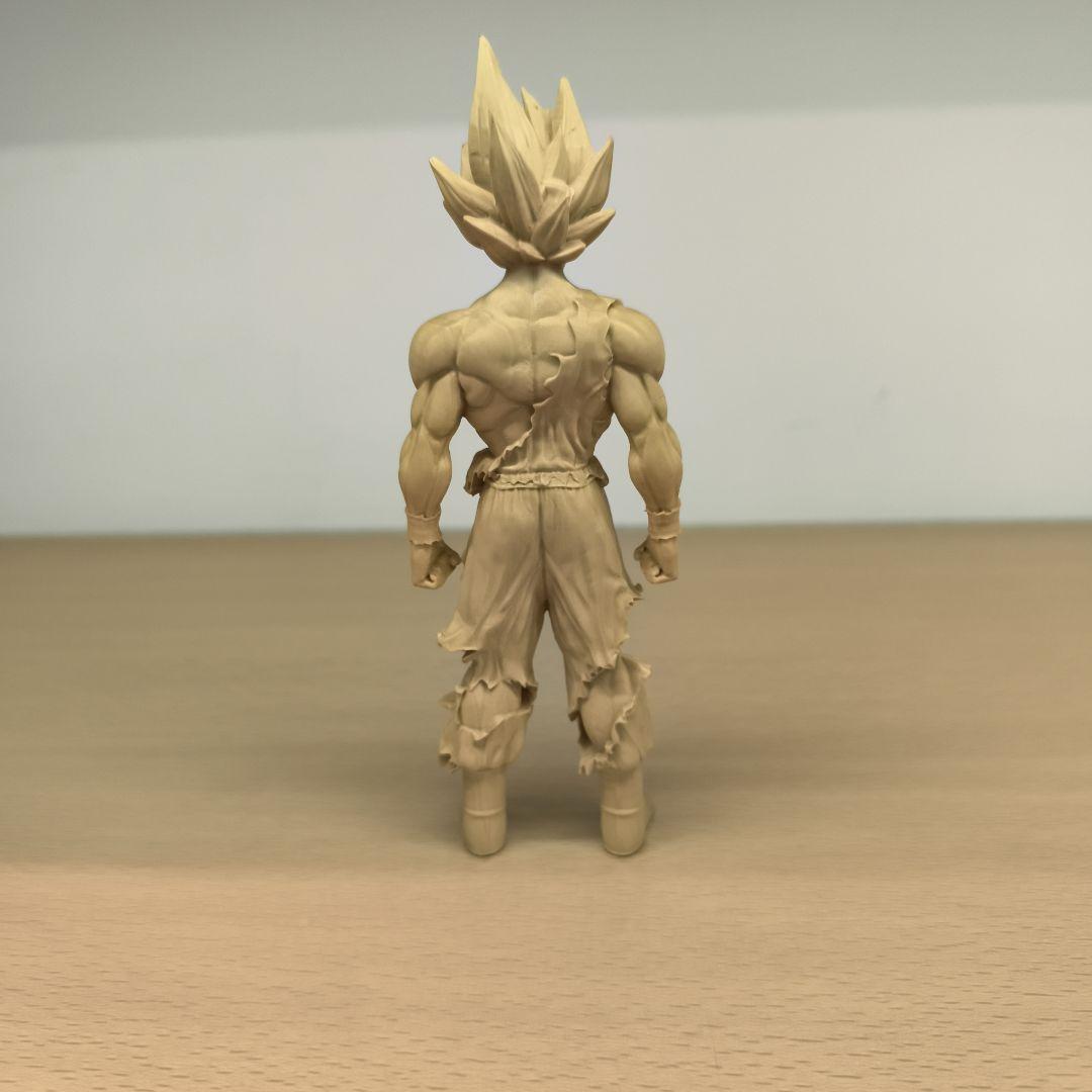 木彫りスーパーサイヤ人　ドラゴンボール フィギュア 約15cm