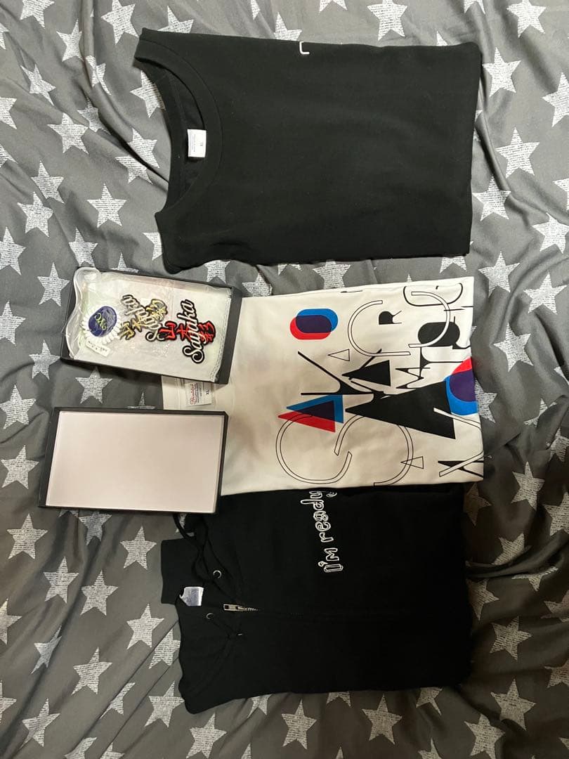 送料込限界値値下！山本彩さん推しグッズ財布パーカーなどセット売りのみXL 新品