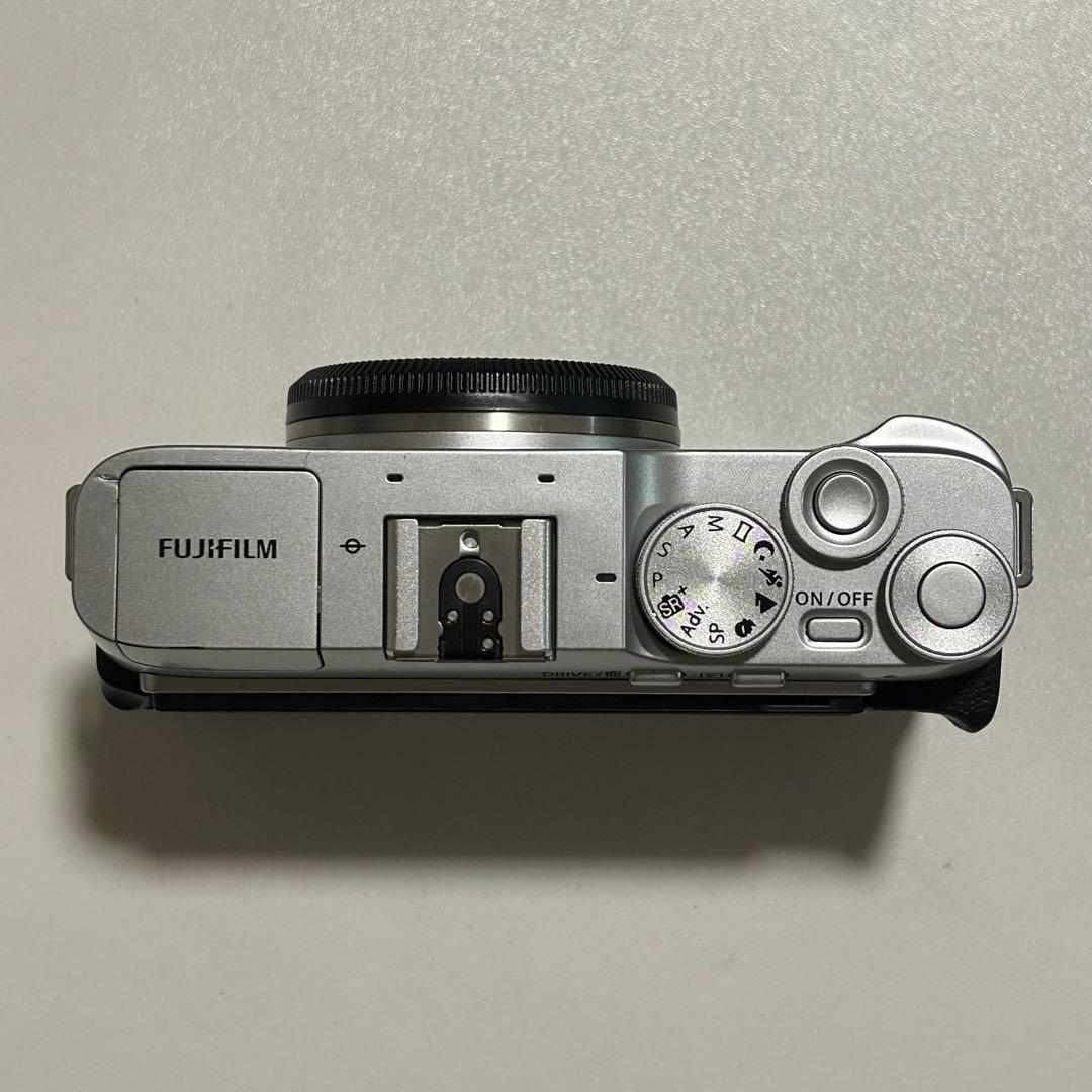 Fujifilm X-A7 + FUJINON 15-45mm レンズ(美品)