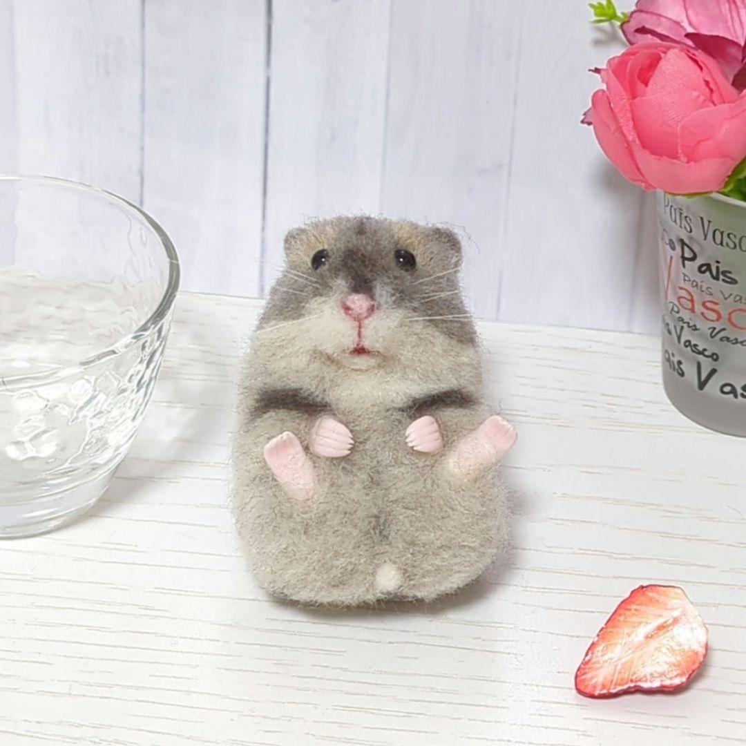②ジャンガリアンハムスター＆イチゴ◇羊毛フェルト