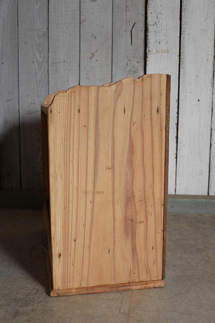 古い小さな木枠のガラス戸棚×小引き出し