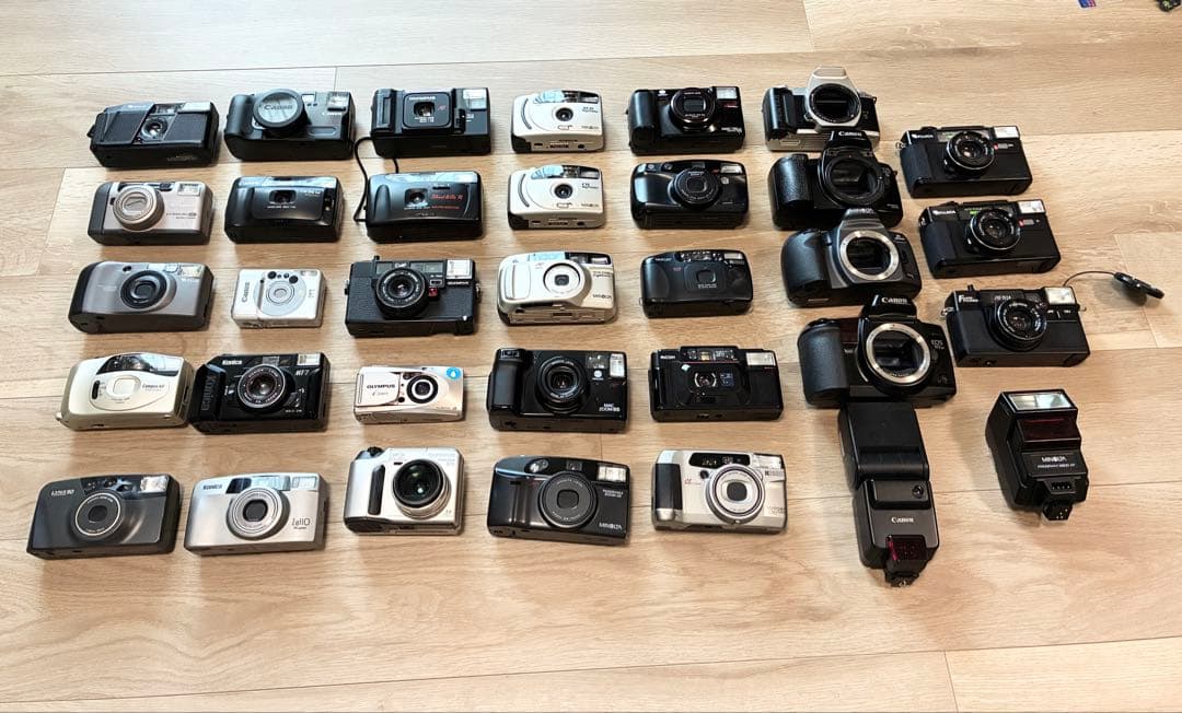 カメラ等　まとめ売り 34台　Canon・OLYMPUS・FUJ I・RICOH