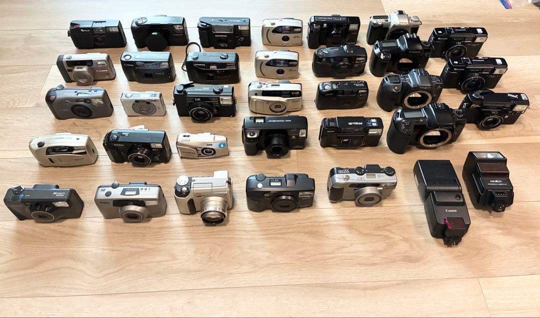 カメラ等　まとめ売り 34台　Canon・OLYMPUS・FUJ I・RICOH