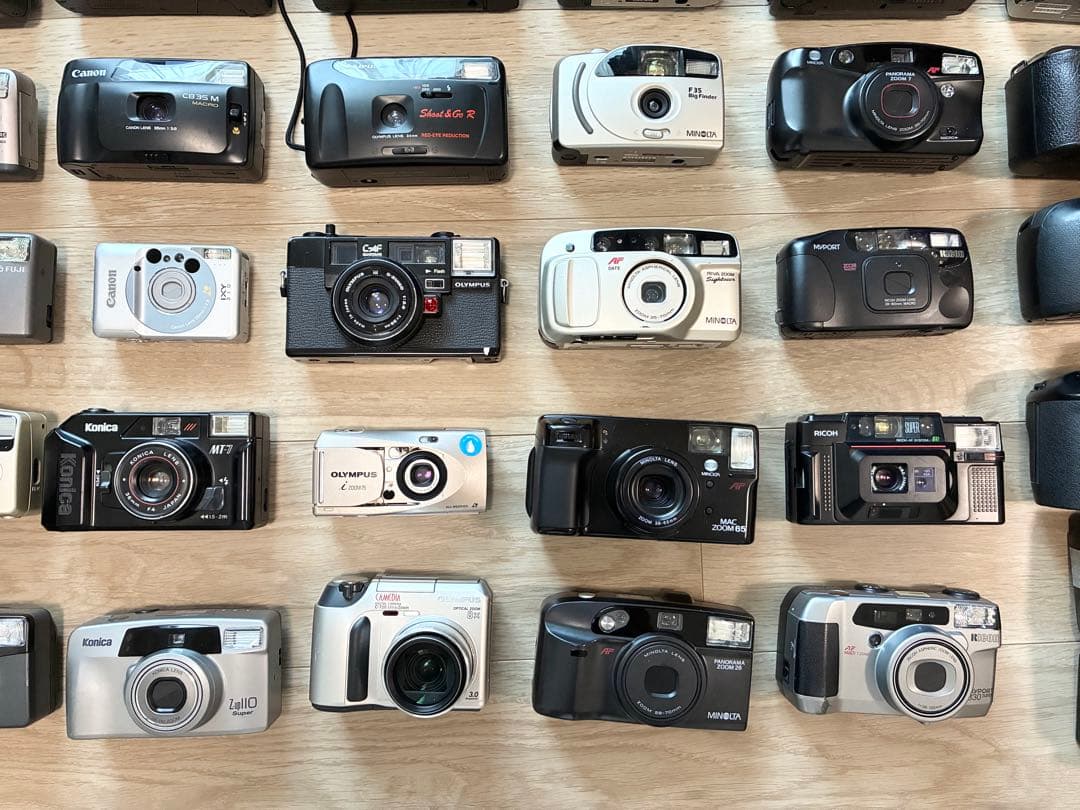 カメラ等　まとめ売り 34台　Canon・OLYMPUS・FUJ I・RICOH