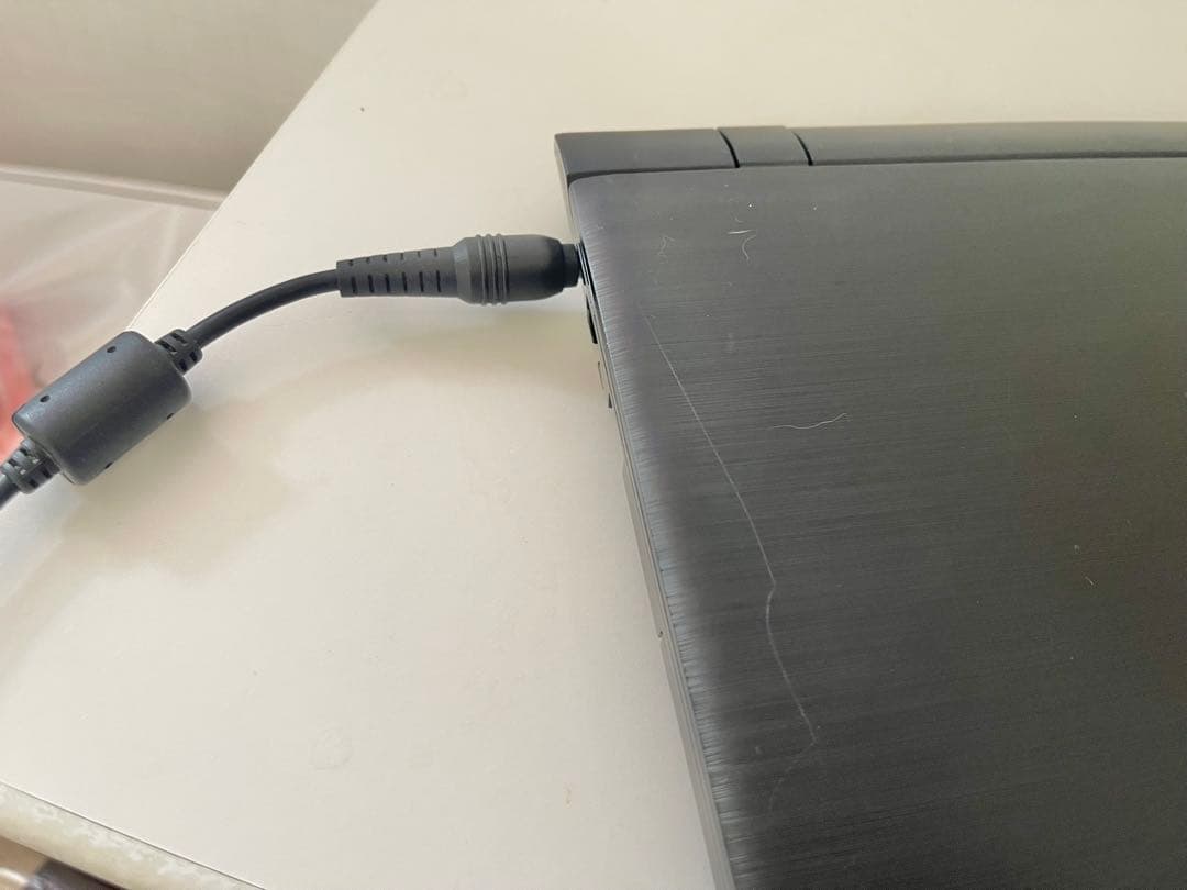 ノートパソコンSSD搭載済み　TOSHIBA dynabook AZ35/VB