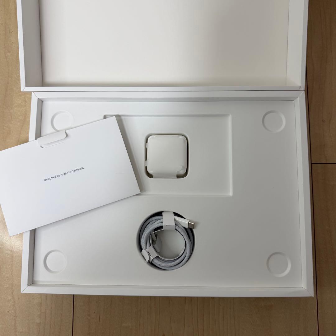 Apple MacBook Air M2 13インチ 8GB 512GB
