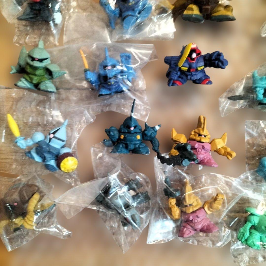 SDガンダムフルカラー　消しゴム