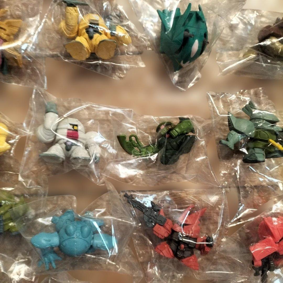 SDガンダムフルカラー　消しゴム