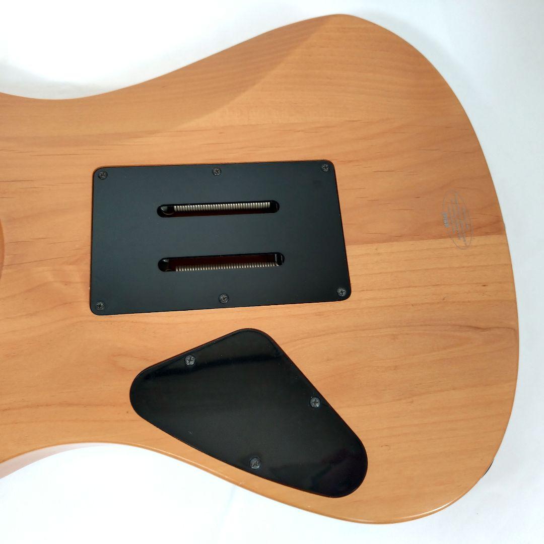 YAMAHA　ヤマハ　RGX-421M　スーパーストラトタイプ　メイプル指板