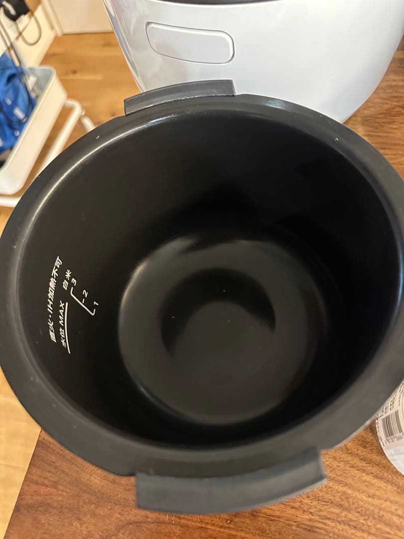 SHARP ヘルシオホットクック KN-HW10E-W 1.0L 電気圧力鍋