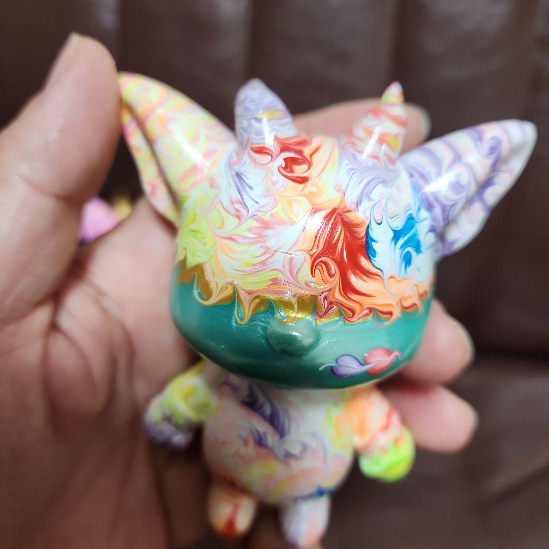 流体アート ユニークな手描きキャラクター3体セット