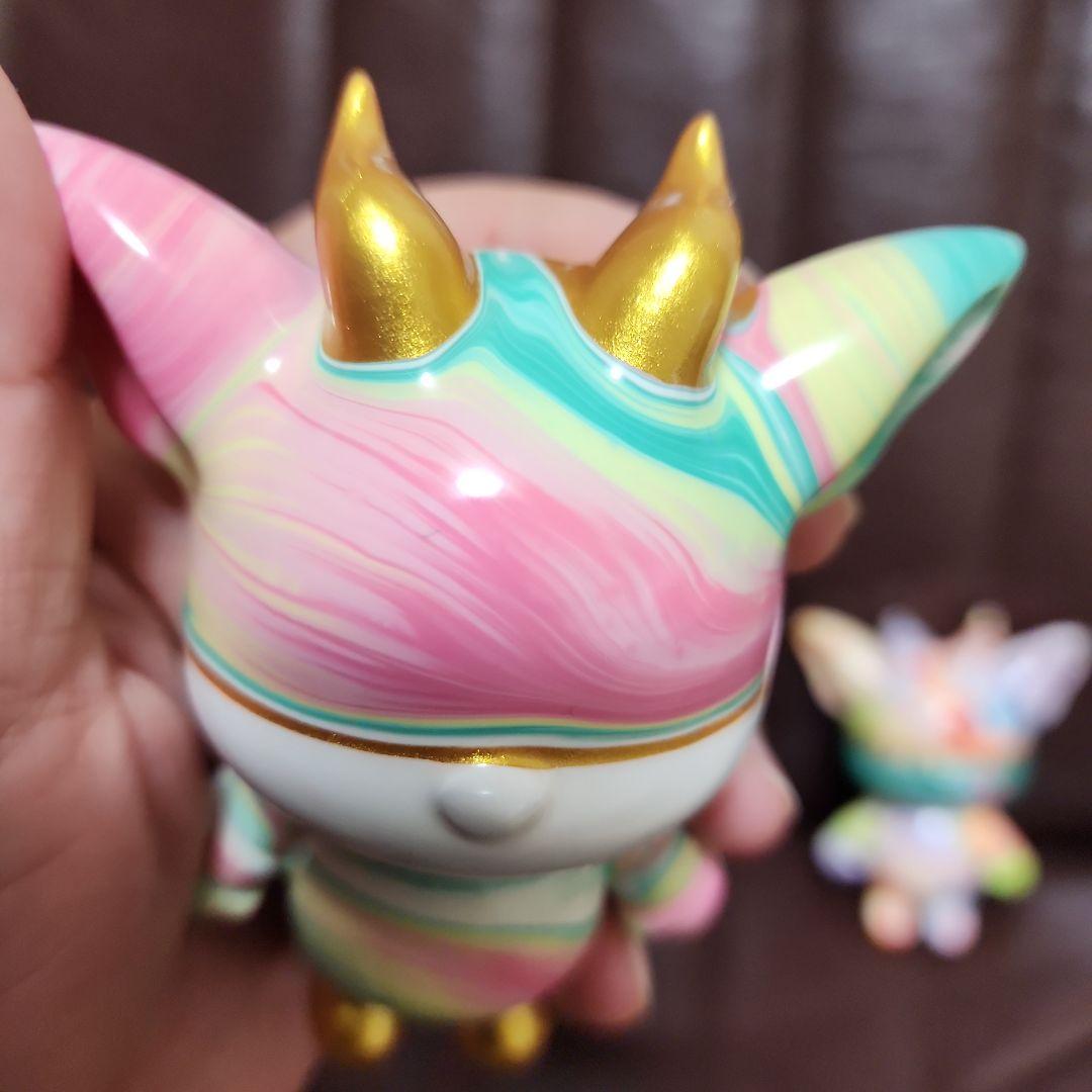 流体アート ユニークな手描きキャラクター3体セット