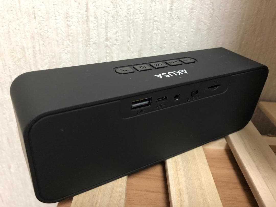 Bluetooth スピーカー 臨場感満点 FMラジオ ハンズフリー通話