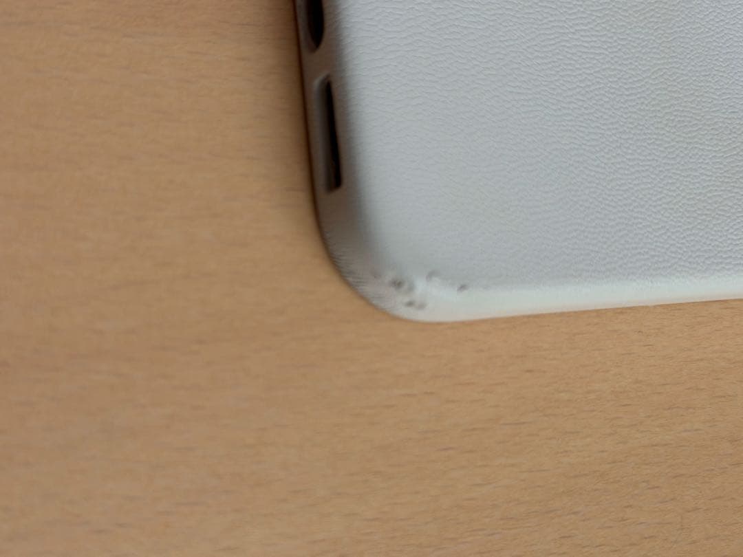 PITAKA MagEZ Case 5 iPhone 15 Pro レッド他
