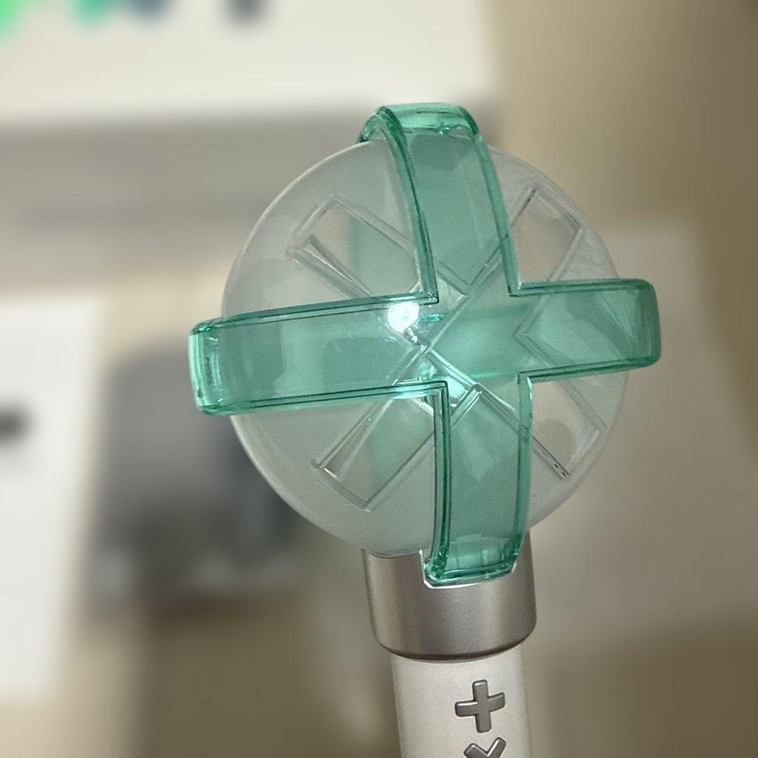 アイドル TxT Official Light Stick Ver.2