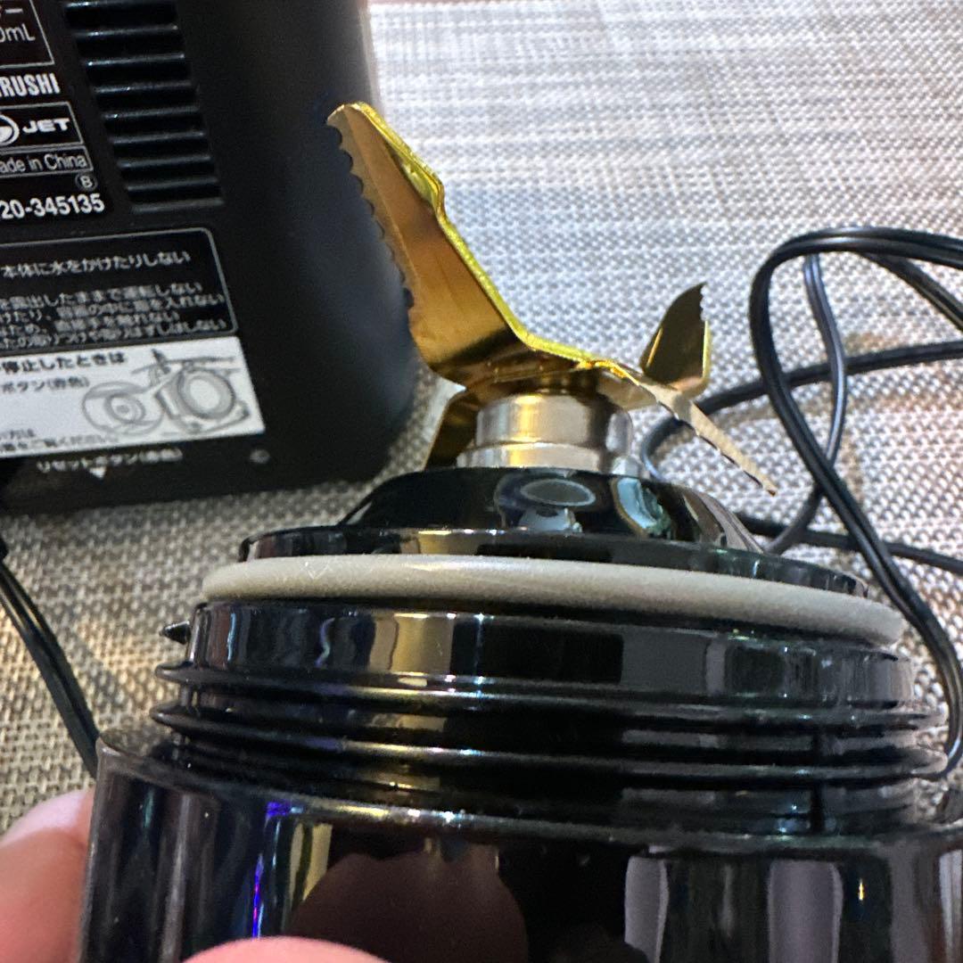 2025年製 ZOJIRUSHI ミルつきミキサー 2回使用品