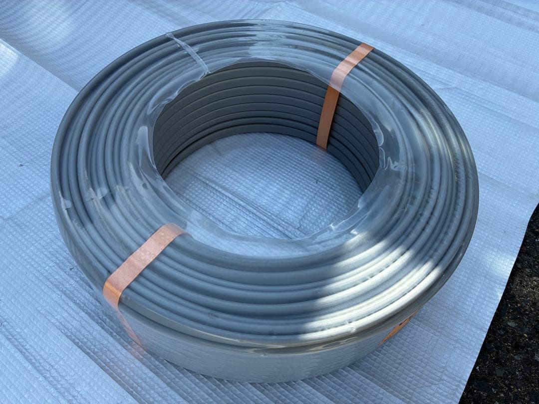 富士電線工業㈱　VVF2.0mm-3C(VVF3×2.0)灰　赤白黒　1巻②