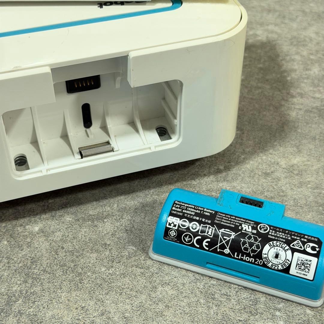 iRobot Braava jet 240 床拭きロボット 使い捨てパッド付き