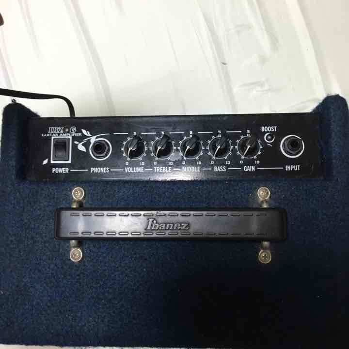 Ibanez ミニアンプ