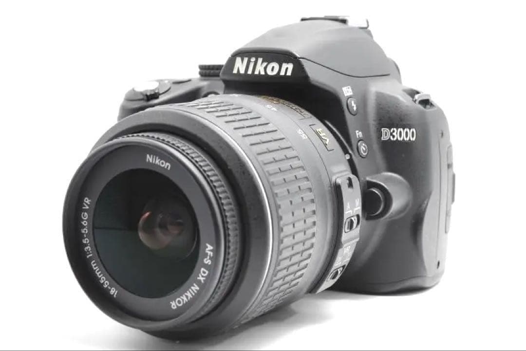 ✨美品 手振れ補正✨Nikon D3000 デジタル一眼レフカメラ スマホ転送