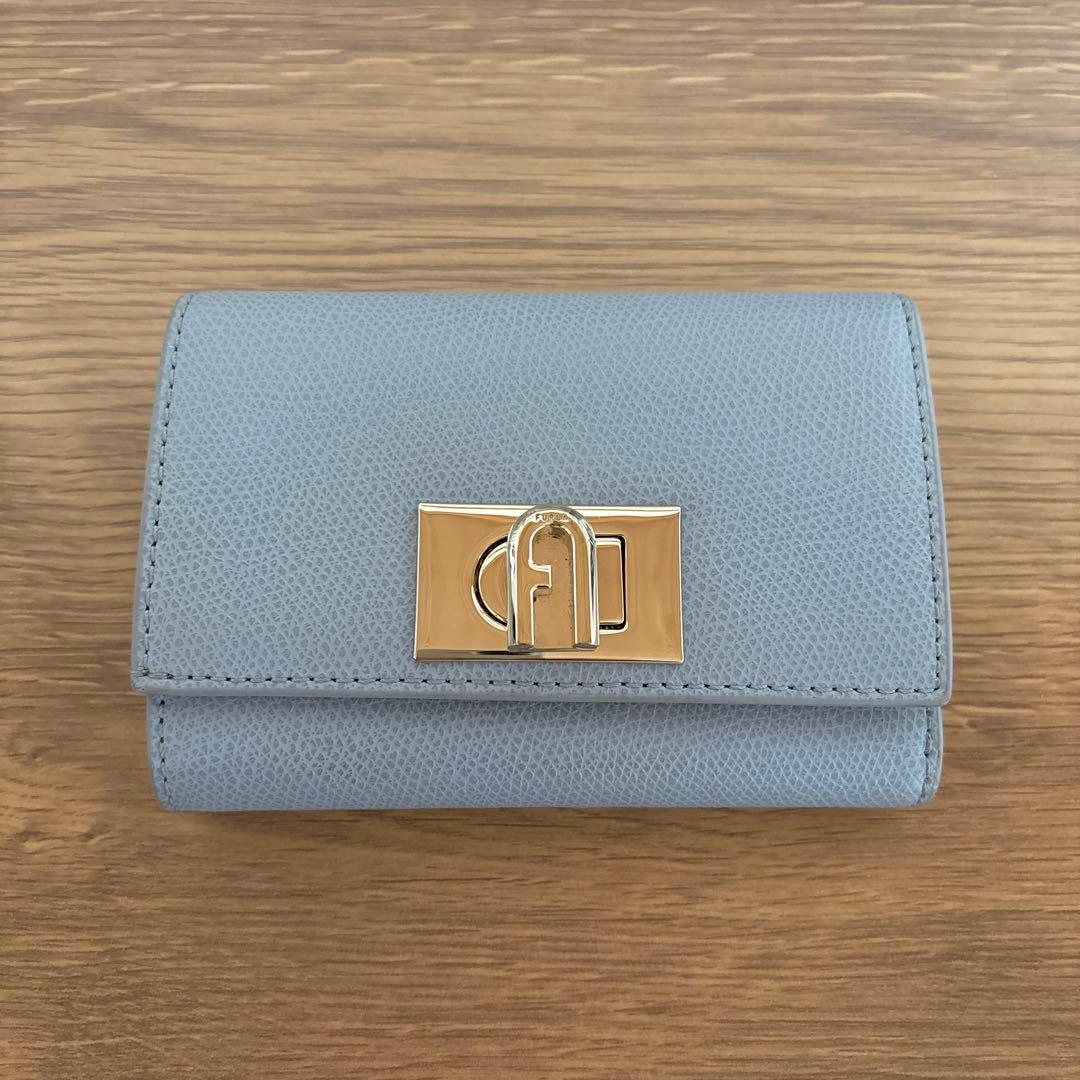 FURLA フルラ 財布 ウォレット 2025