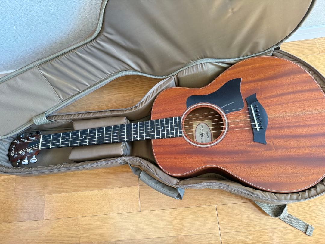 Taylor GS Mini Mahogany アコースティックギター ケース付