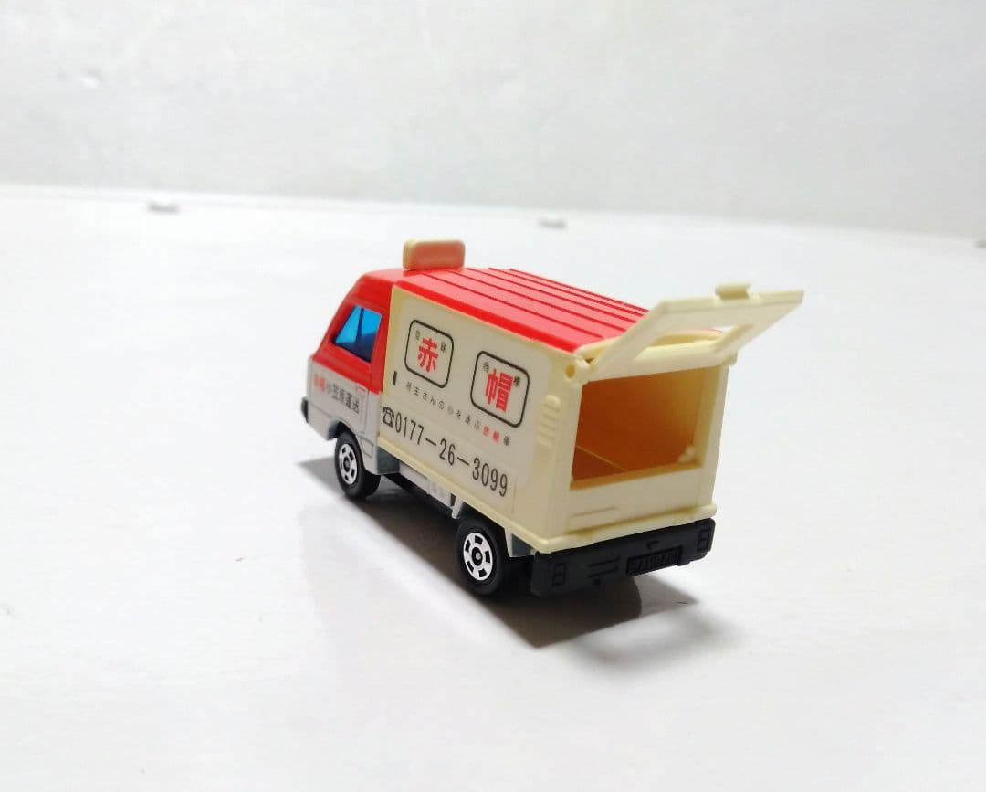 トミカ 日本製 スバル サンバー 赤帽 小笠原運送